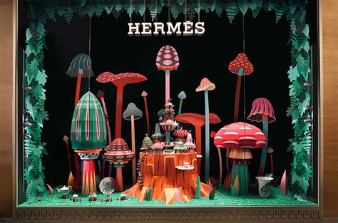 Hermès in Wonderland 